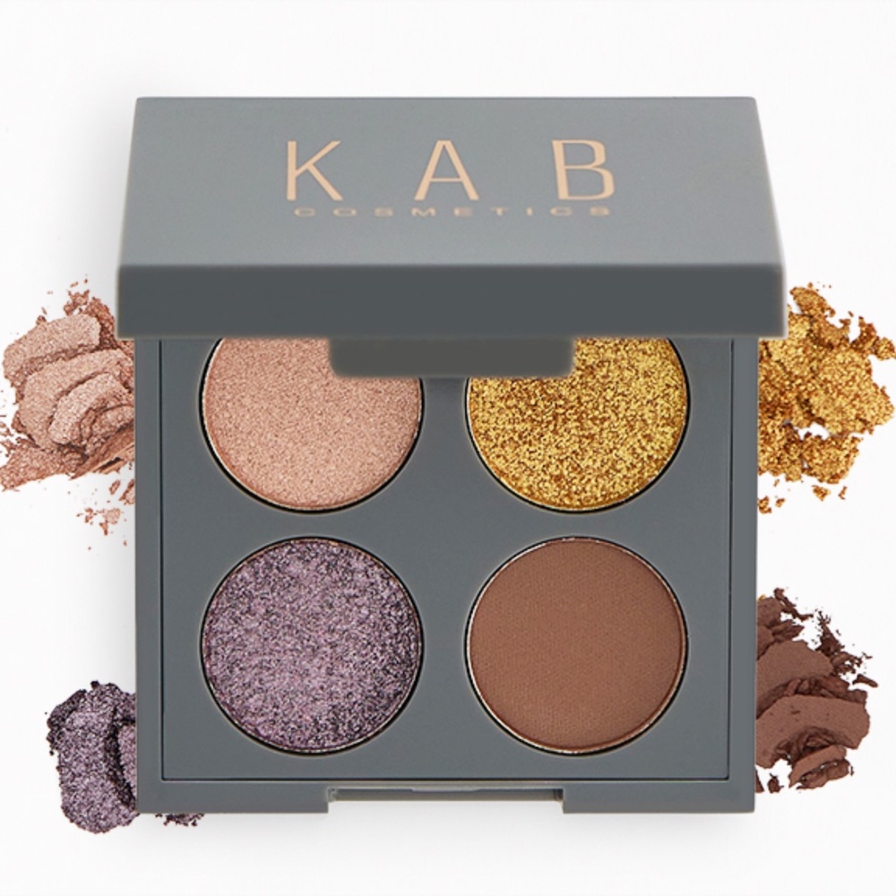 🆕 KAB Cosmetics Eyeshadow Quad in Deep Smoke